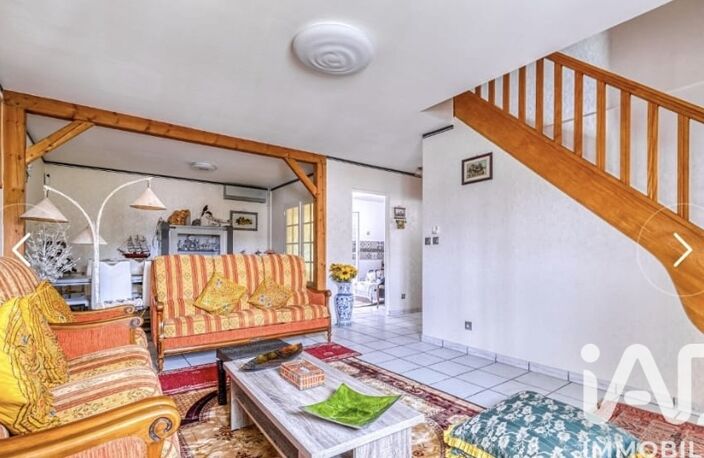 Vente Maison/villa 8 pièces — photo 2