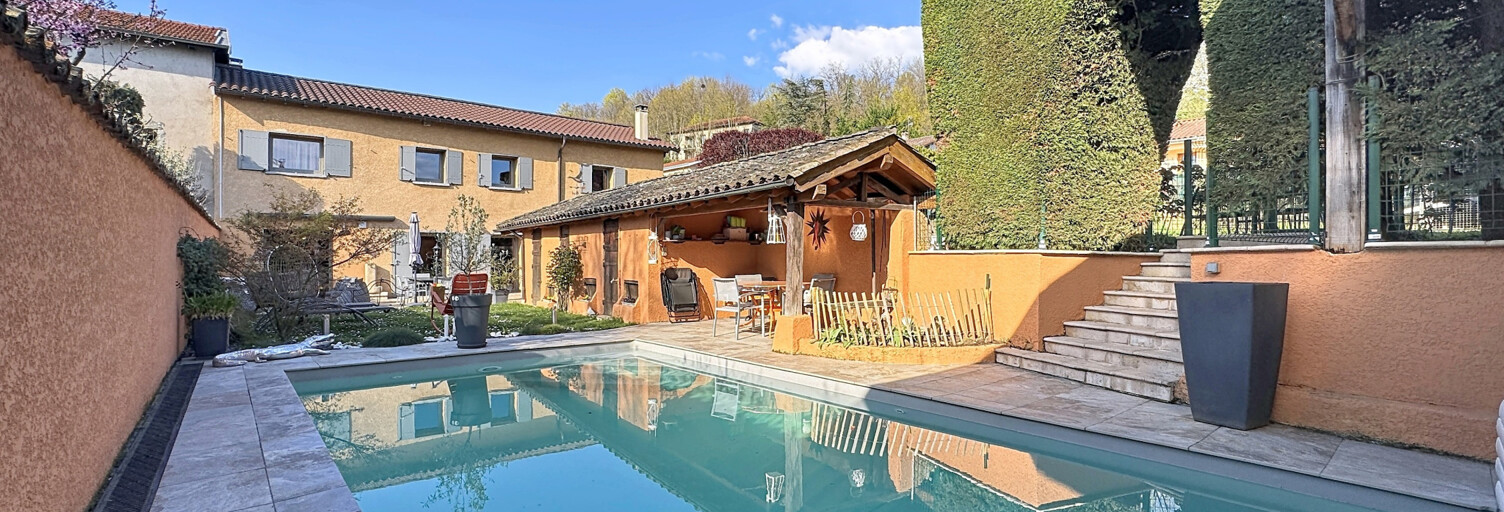 Maison 8 Pièces 238 m² à vendre à Neuville-sur-Saône (69250)