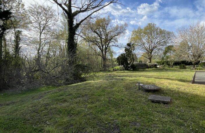 Terrain à bâtir LA BREDE Centre — photo 2