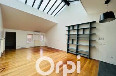 Appartement À Vendre — photo du bien