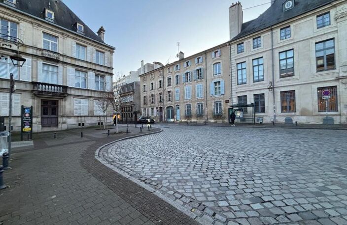 Caves de 42 m² au cœur de la Vieille Ville – Secteur Saint-Epvre — photo 2