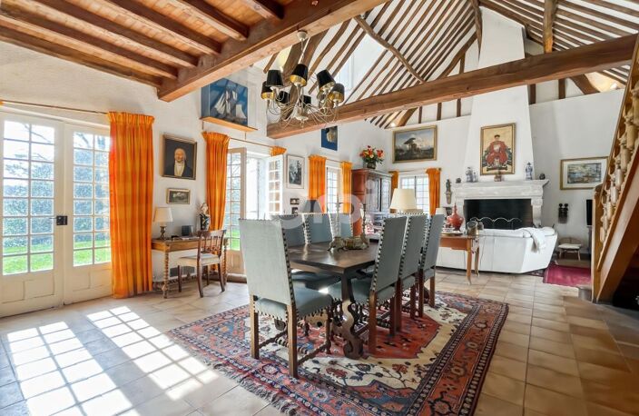Ancienne grange de caractère proche Paris - 6 chambres, dépendances et grand terrain — photo 3