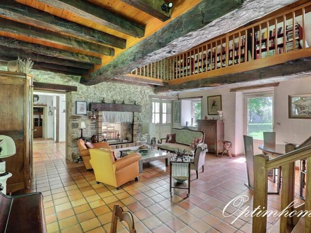 Propriete à vendre 8 pièces ORVAULT (44) — photo du bien