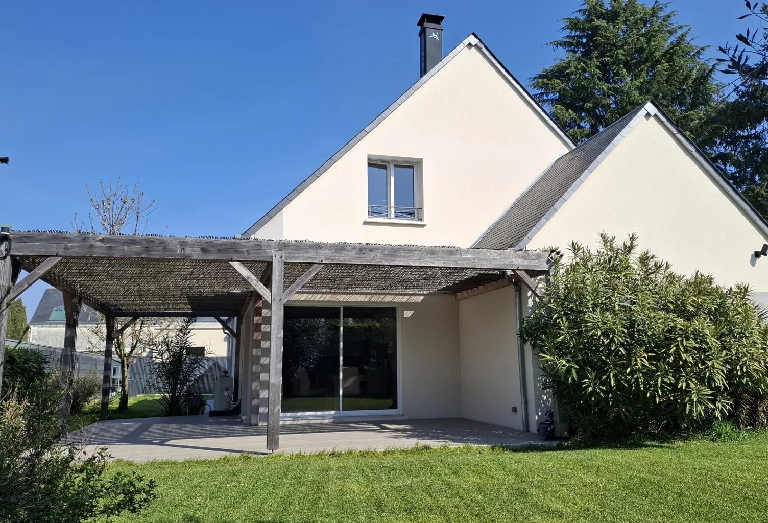 Une maison moderne, spacieuse et sans travaux — photo 1