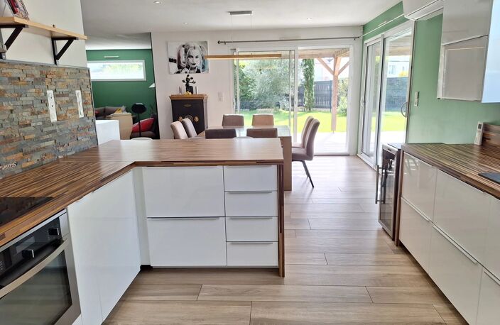 Une maison moderne, spacieuse et sans travaux — photo 4