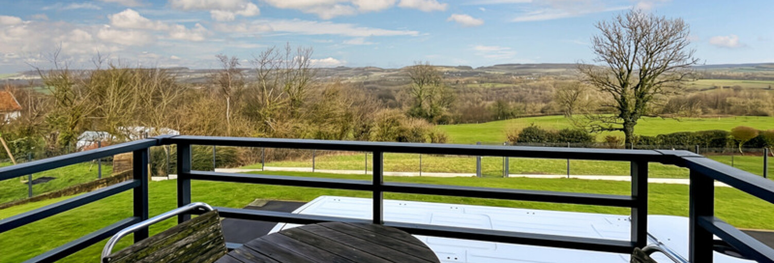 Maison 5 Pièces 131 m² à vendre à Henneveux (62142)