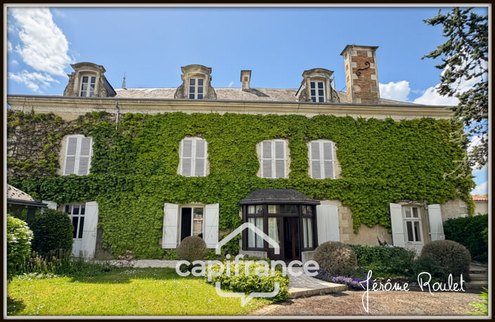 Dpt Vienne (86), à vendre Champigny-En-Rochereau maison P8 de 220 m² - Terrain de 1 017,00 m² — photo 4