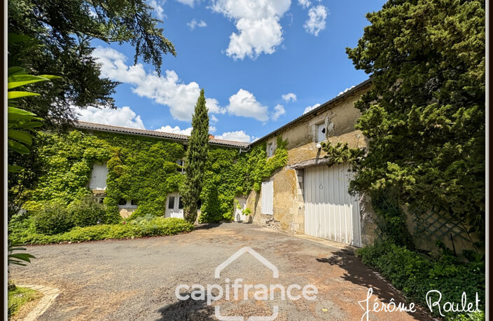 Dpt Vienne (86), à vendre Champigny-En-Rochereau maison P8 de 220 m² - Terrain de 1 017,00 m² — photo 5