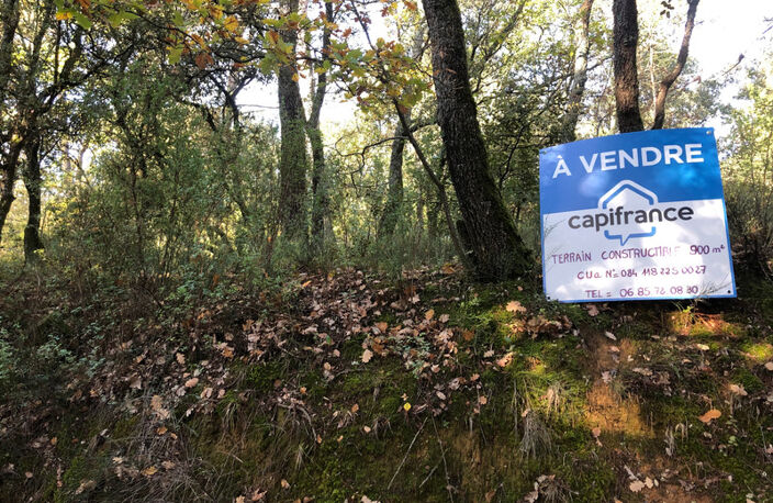 Terrain à vendre  SAINT SATURNIN LES APT (84) - Libre de constructeur — photo 2