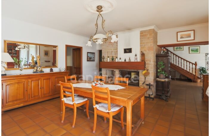 Maison quercynoise avec dépendances et terrain – Payrac (46) — photo 3