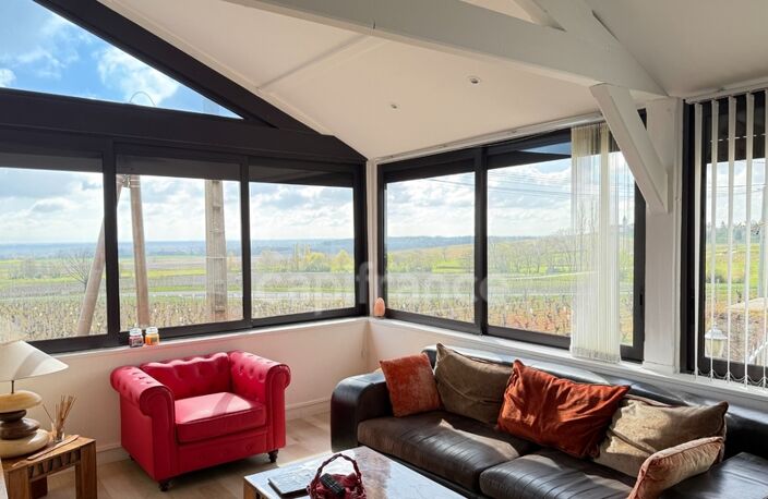 Maison en pierre avec vue exceptionnelle – Vire (71260) — photo 3