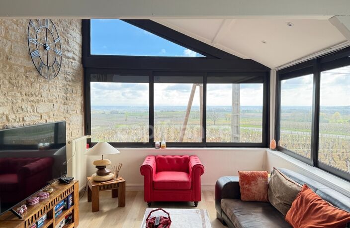 Maison en pierre avec vue exceptionnelle – Vire (71260) — photo 4