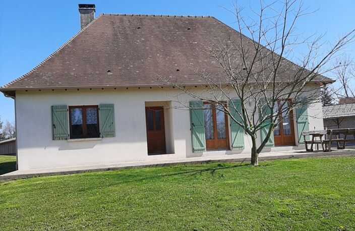 Propriete à vendre 6 pièces COUSSAC BONNEVAL (87) — photo 2