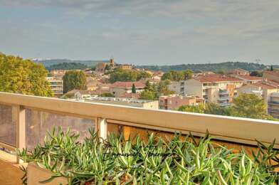 Appartement 4 pièces 299800 €