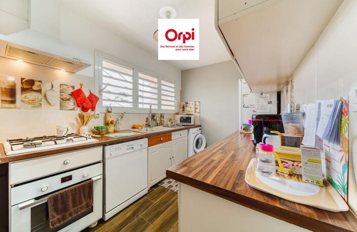 Appartement À Vendre — photo 2