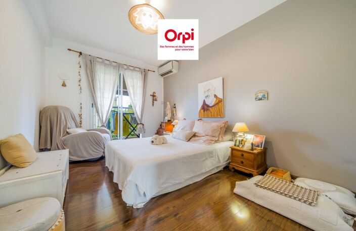 Appartement À Vendre — photo 3