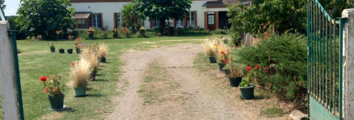 Maison 9 Pièces 143 m² à vendre à Saint-Père-sur-Loire (45600)