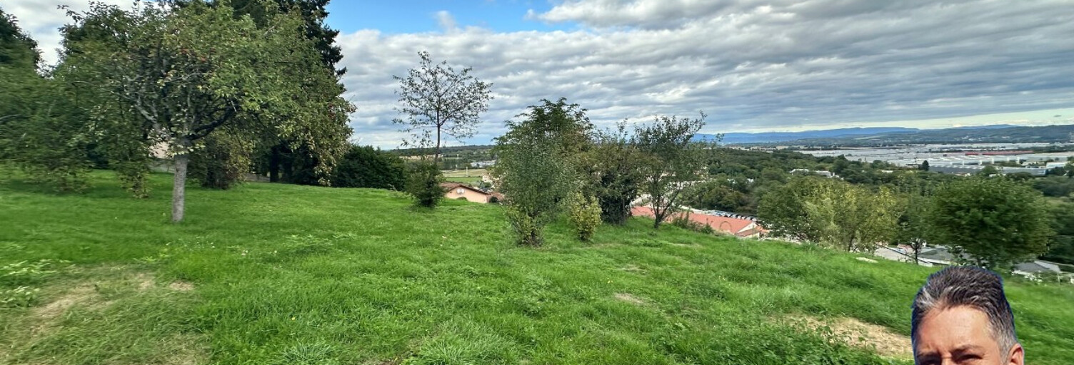 Terrain  500 m² à vendre à Grenay (38540)