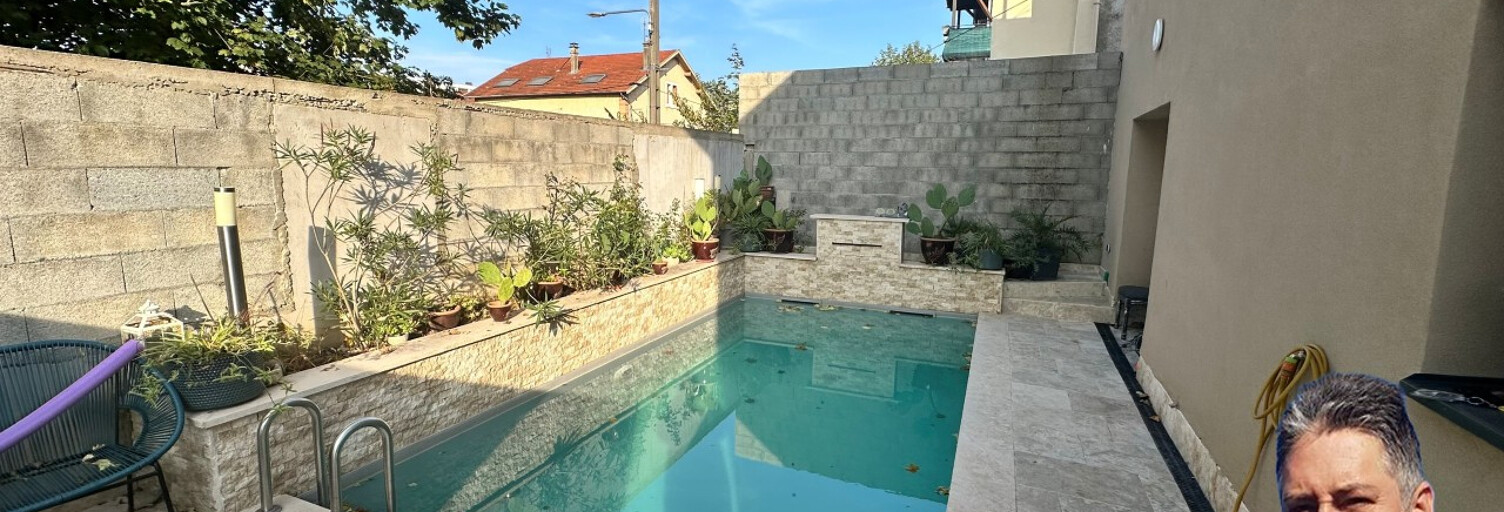 Maison 7 Pièces 163 m² à vendre à Vénissieux (69200)