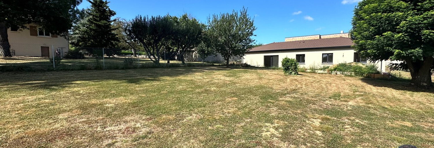 Terrain  534 m² à vendre à Saint-Bonnet-de-Mure (69720)