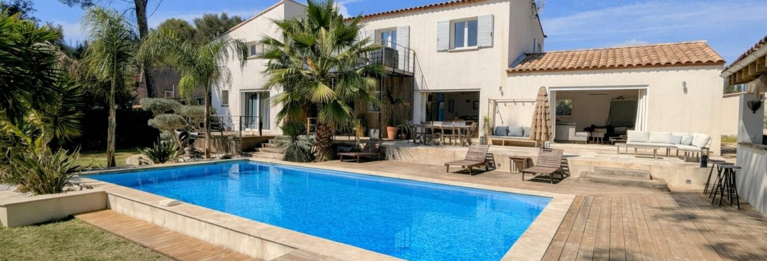 Maison 11 Pièces 300 m² à vendre à Langlade (30980)