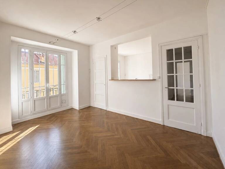 Cannes - République - Appartement 2 pièces — photo 1