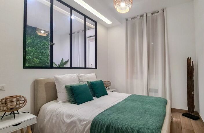 LA CIOTAT APPARTEMENT T2 proche port-vieux — photo 2