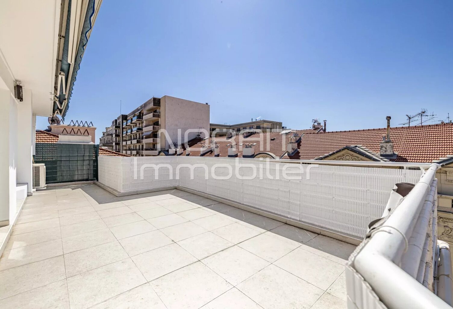 Nice – Carré d’Or | Superbe duplex  terrasses Dernier étage — photo 1