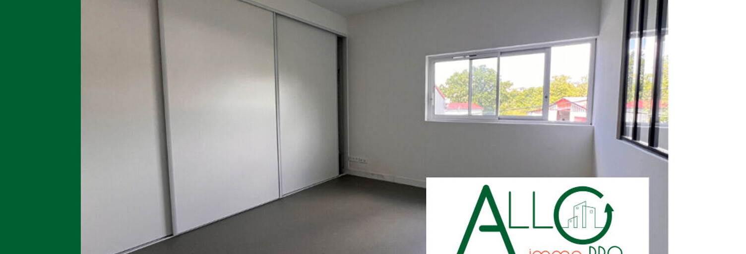 Local industriel  147 m² à vendre à Villefranque (64990)