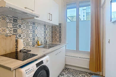 Appartement 3 pièces 751 €