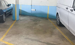 Garage   m² à louer à Reims (51100)