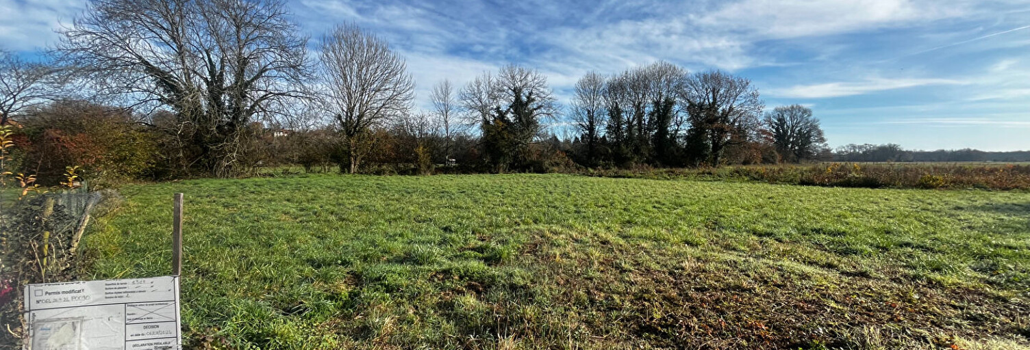 Terrain  700 m² à vendre à Idron (64320)