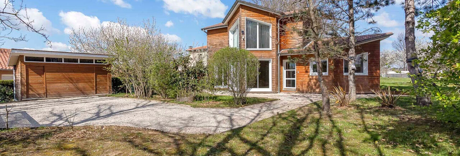 Maison 4 Pièces 118 m² à louer à Dardilly (69570)