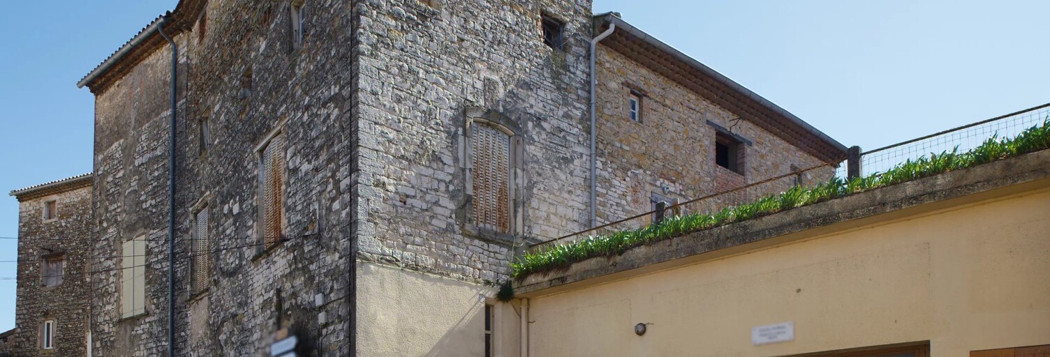 Immeuble  367 m² à vendre à Saint-Hilaire-de-Brethmas (30560)