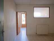 Ensemble immobilier atypique avec travaux, accès facile. — photo 4
