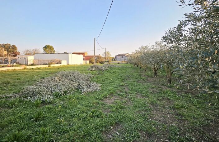 Terrain Saint-Quentin-la-Poterie, projet de deux villas — photo 3