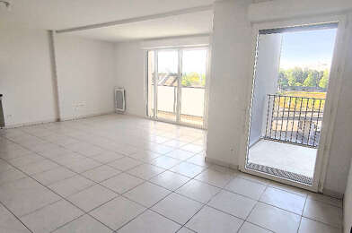 Appartement 3 pièces 925 €