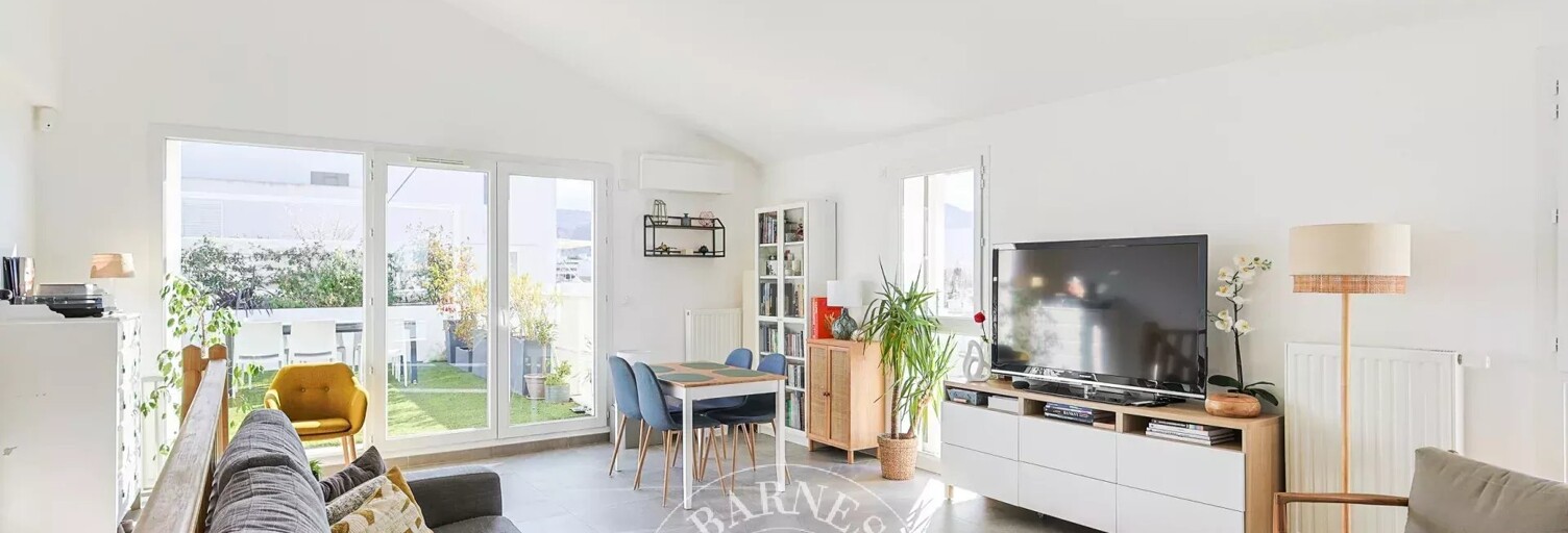 Appartement 4 Pièces 97 m² à vendre à Marseille 8 (13008)