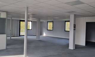 Bureau 6 Pièces 193 m² à vendre à Chartres-de-Bretagne (35131)