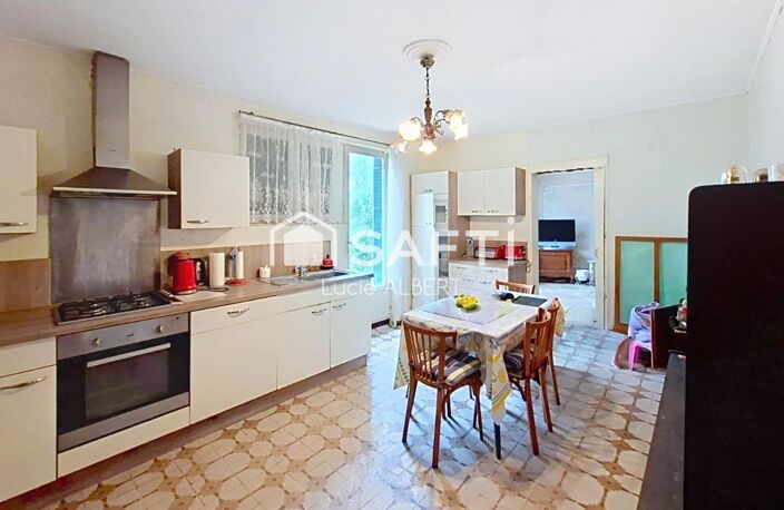 Maison familiale, spacieuse et pleine de caractère — photo 2