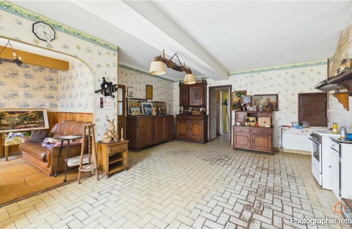 Maison de plain-pied pleine de charme, à réinventer dans un écrin de nature. — photo 4
