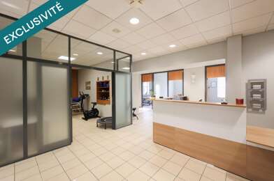 Commerce 10 pièces 415800 €