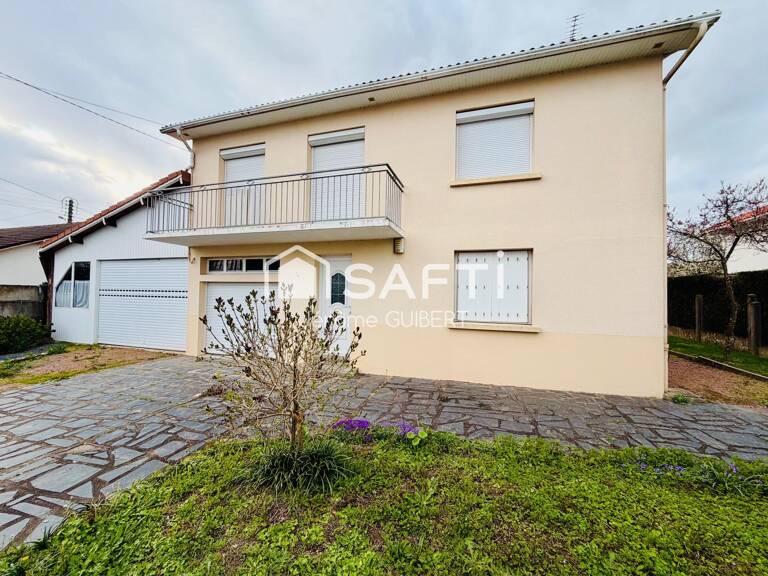 Pavillon 102 m²  Fort potentiel  Bressuire (quartier Chachon) — photo 1