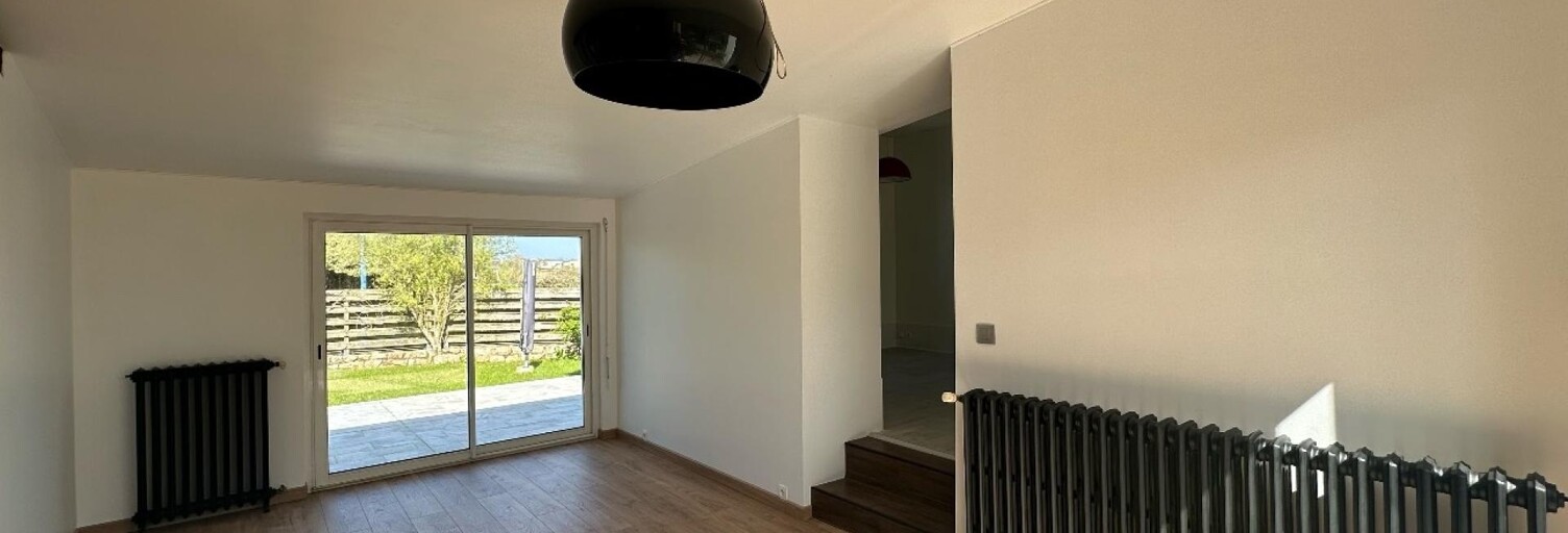 Maison 6 Pièces 96 m² à vendre à Plougonvelin (29217)