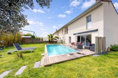 Maison 6 pièces 740000 €