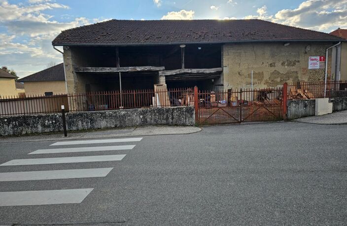 À Vendre  GRANGE à  Rénover 240 m²   EYDOCHE  38960 — photo 3