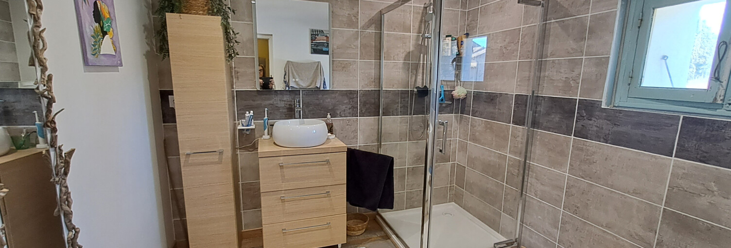 Maison 6 Pièces 170 m² à vendre à Travaillan (84850)