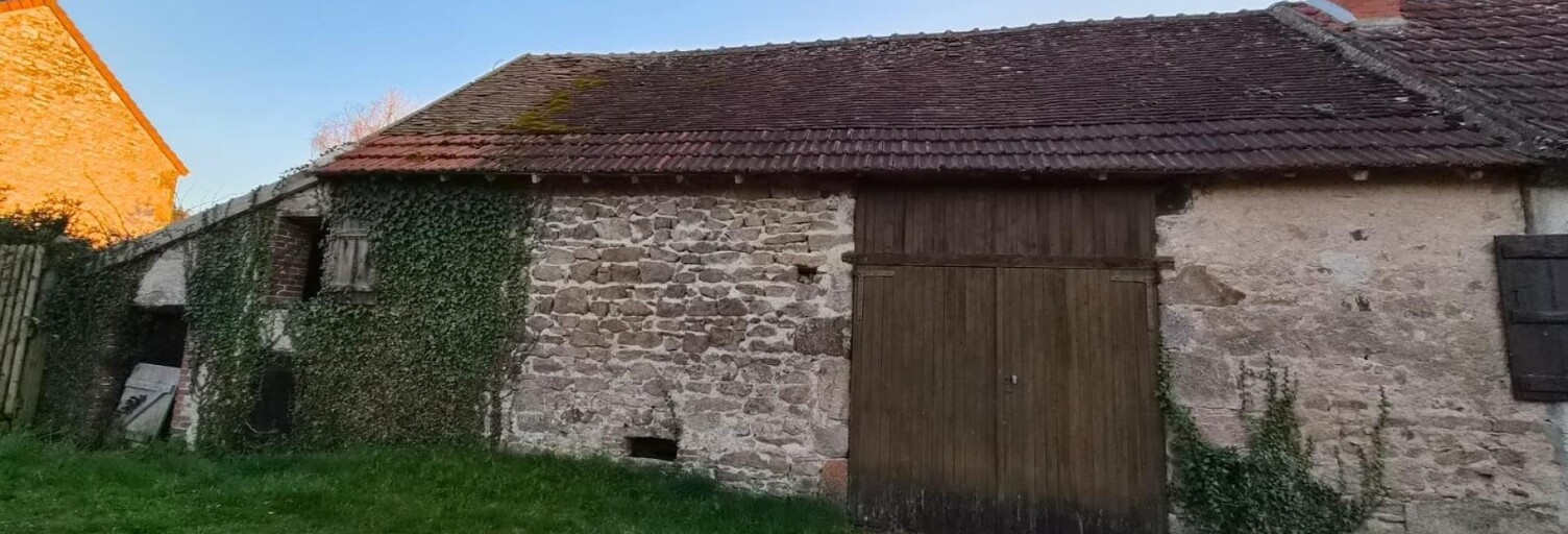 Garage   m² à vendre à Échassières (03330)