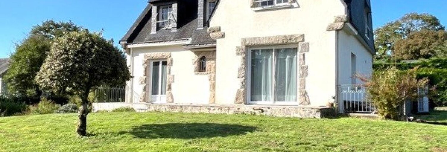 Maison 8 Pièces 168 m² à vendre à Férel (56130)