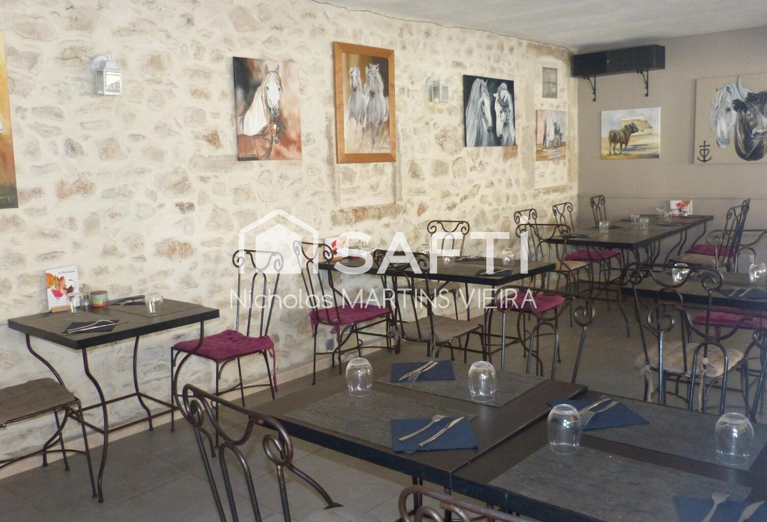 Fonds de commerce restaurant 200 m² + logement — photo 1